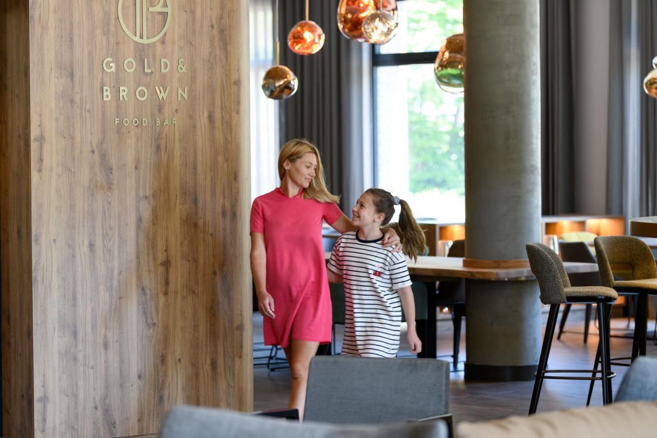 Novotel Regensburg Zentrum Экстерьер фото