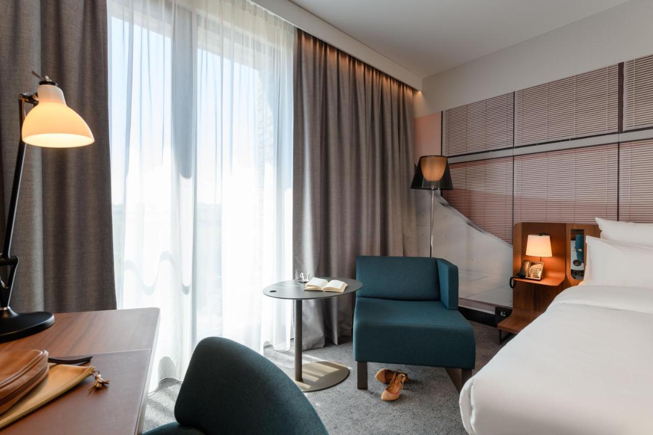 Novotel Regensburg Zentrum Экстерьер фото