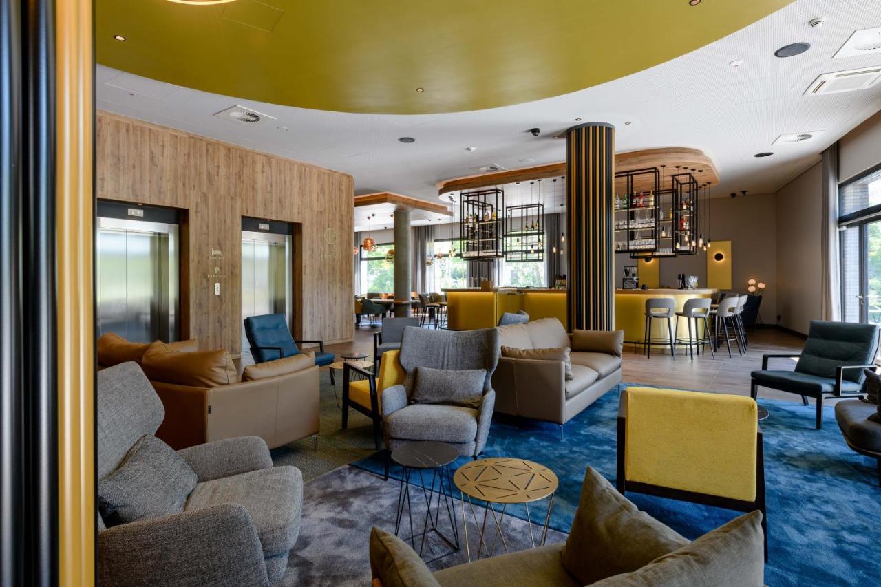 Novotel Regensburg Zentrum Экстерьер фото