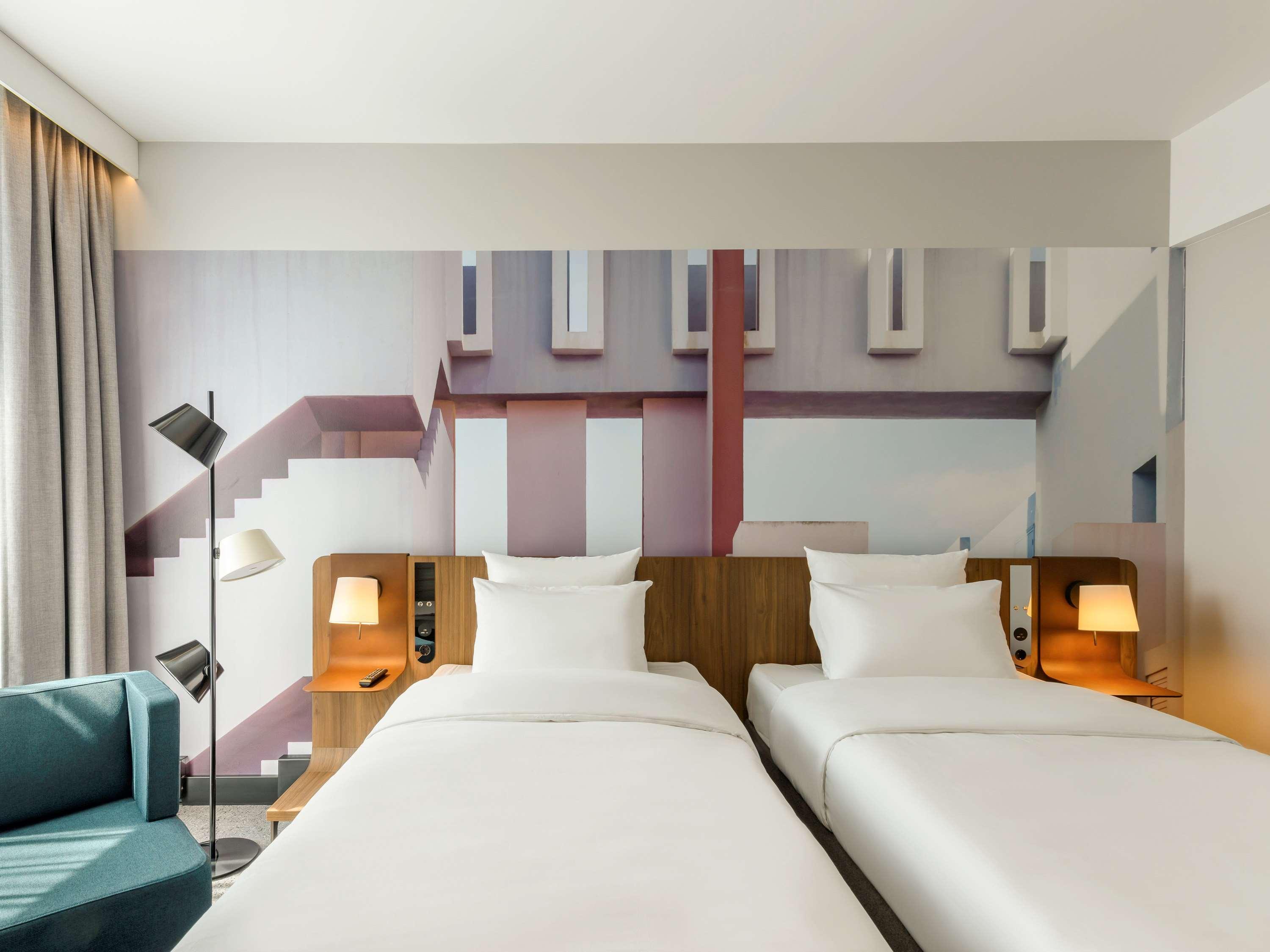 Novotel Regensburg Zentrum Экстерьер фото
