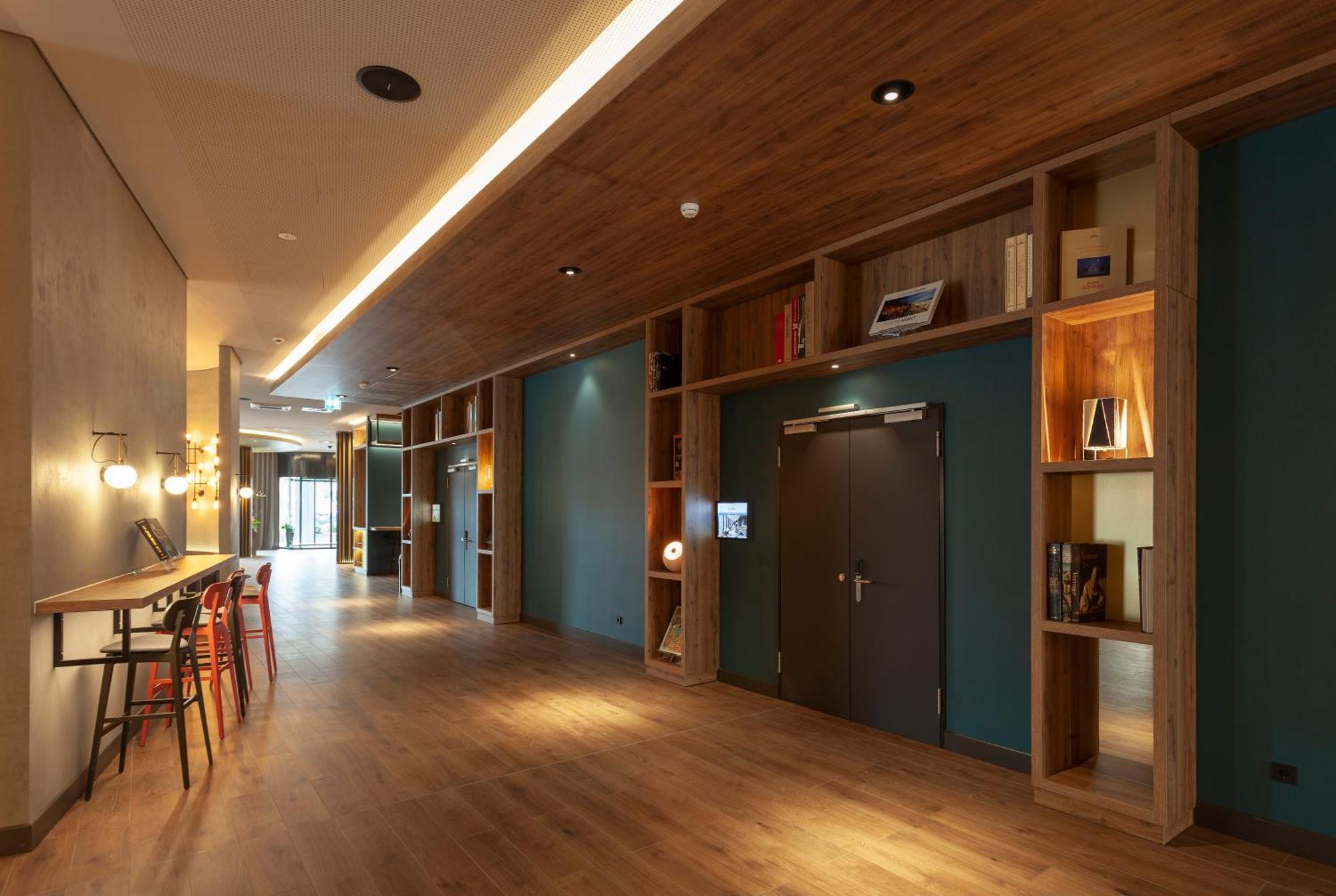 Novotel Regensburg Zentrum Экстерьер фото